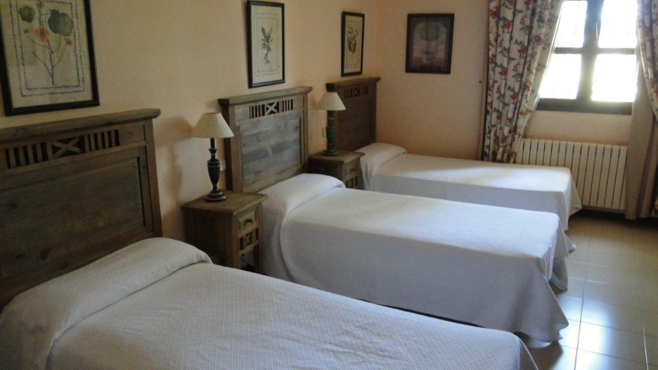 Hostal Las Paneras Ávila Екстериор снимка