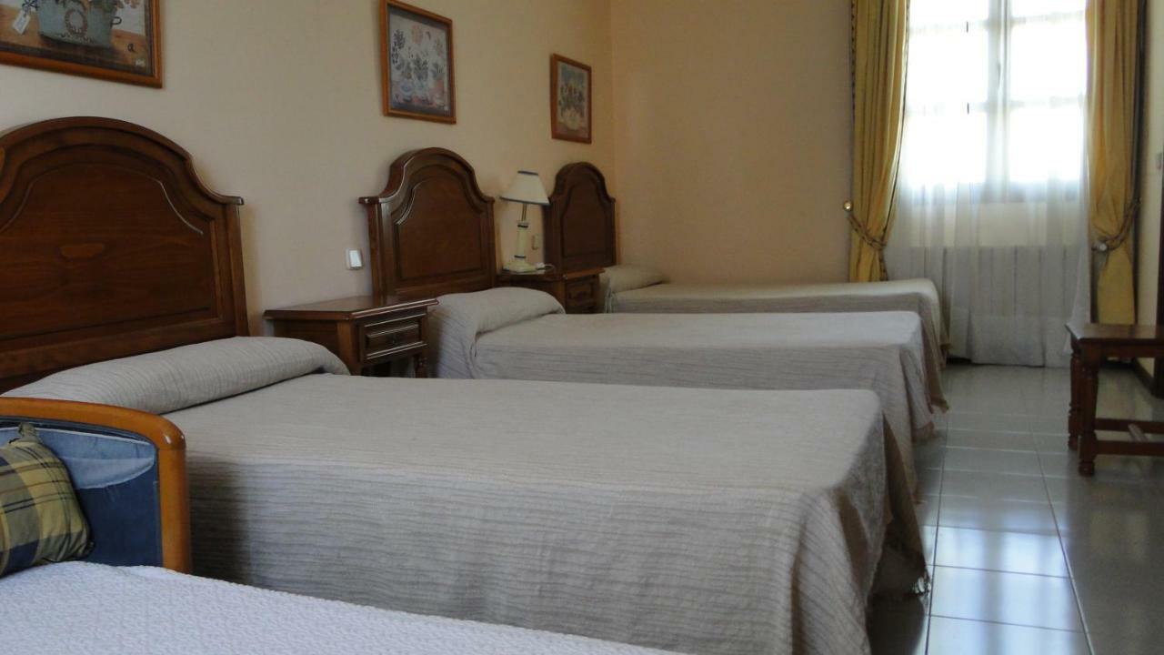 Hostal Las Paneras Ávila Екстериор снимка