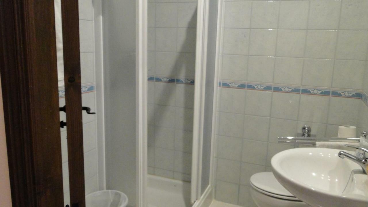 Hostal Las Paneras Ávila Екстериор снимка
